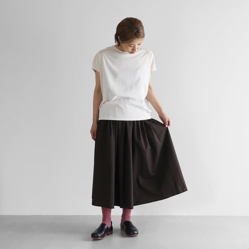 ギザコットンブロードロングスカート（アースブラウングレー