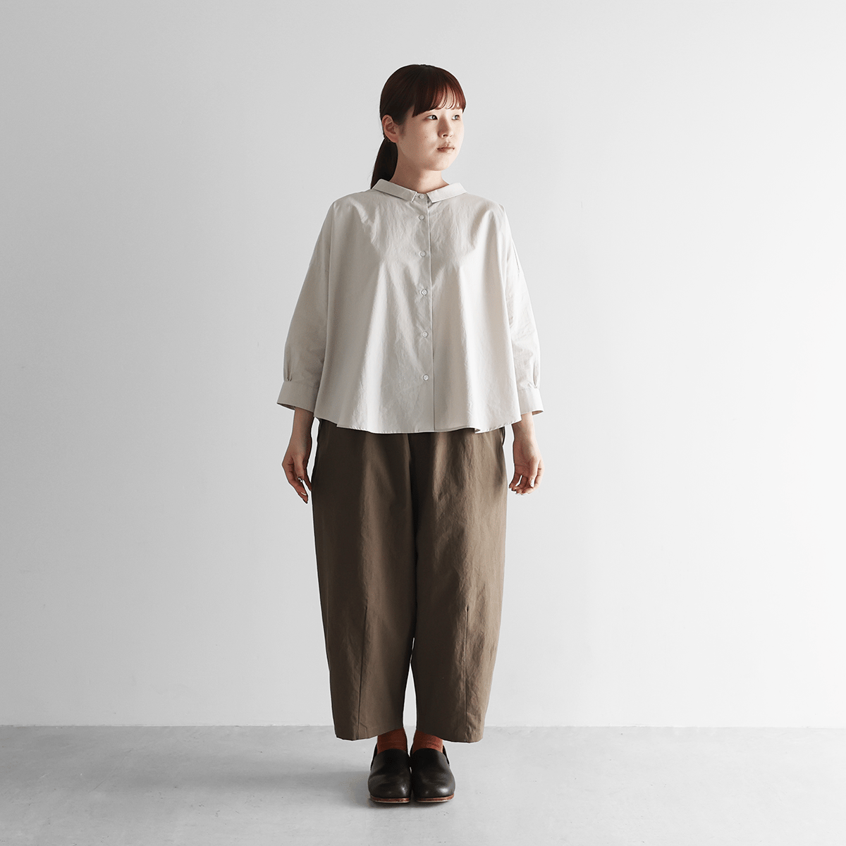 LOHEN⭐︎ダブルクロスバルーンパンツ⭐︎美品 バフクロスバルーンパンツ（オリーブドラブ）【ユニセックス】506