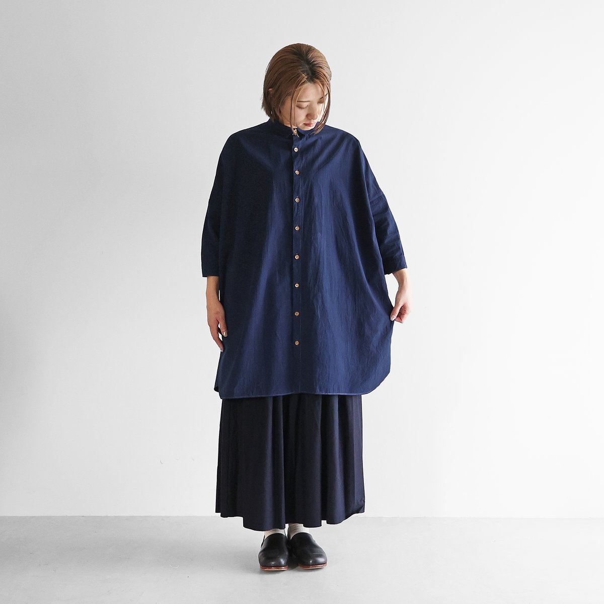 HUIS×sayu 本藍染めコットンロングシャツ【ユニセックス】004 | HUIS