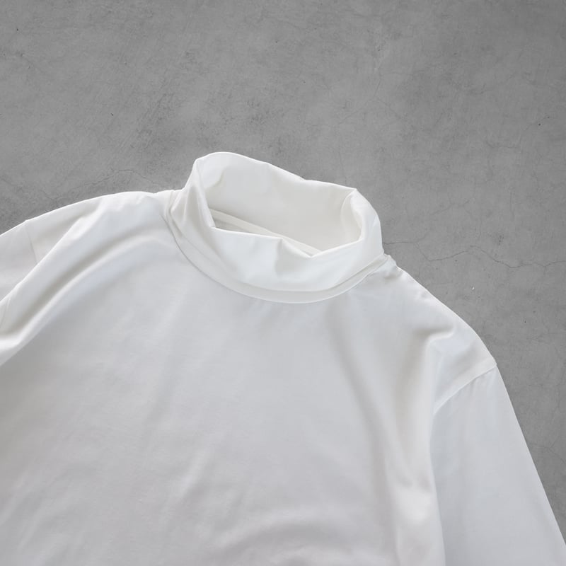 HUIS in house］SUVIN COTTON長袖ゆるタートルネックカットソー（白）【