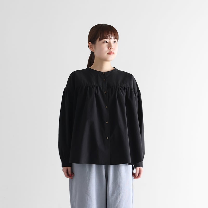極美品 GASA* オーガニックコットン ギャザーチュニックブラウス 極美品 GASA* オーガニックコットン ギャザーチュニックブラウス