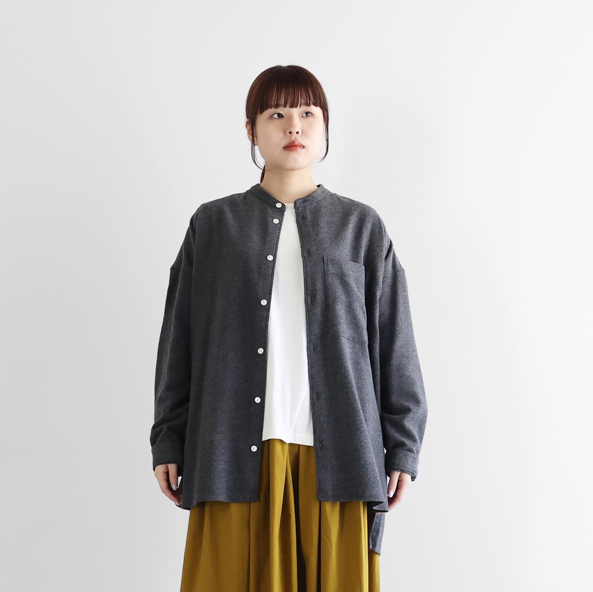 ヤクウール綾ネルバンドカラーオーバーシャツ（ダークグレー）【ユニ