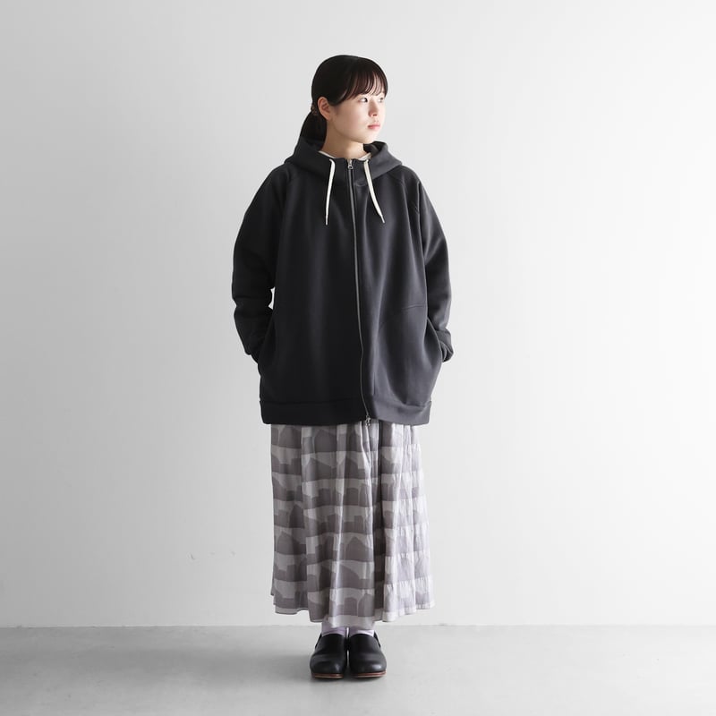 ダークシャドウ　ガウン パーカー ダメージ加工　チャコールグレー S セール】スノーウォッシュ加工 ダブルジップパーカー（パーカー）｜ad