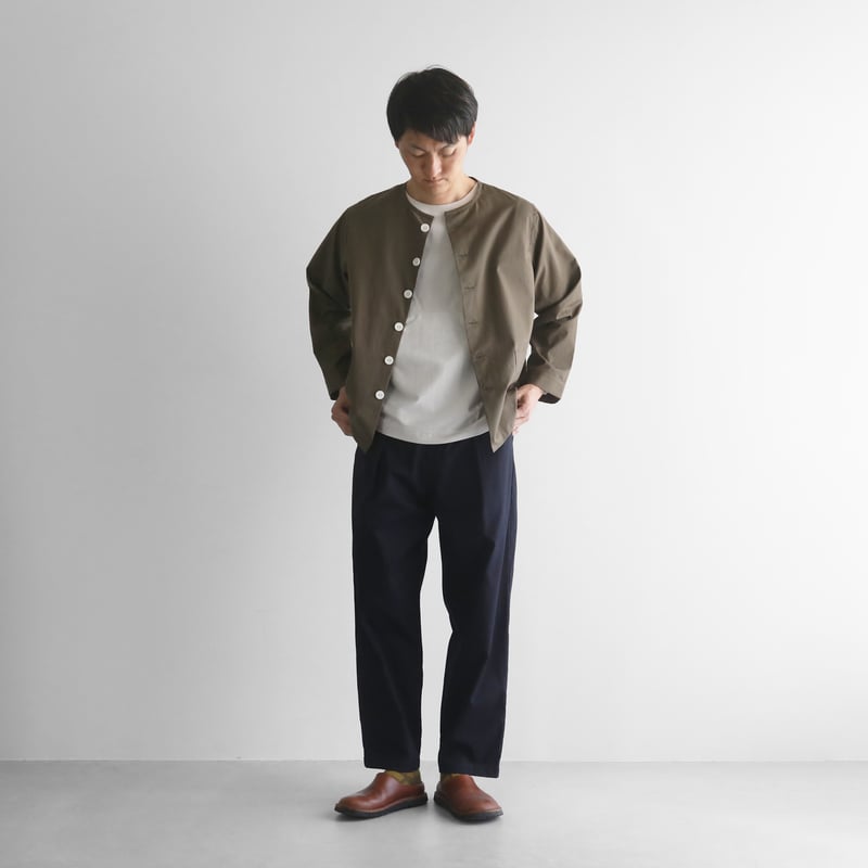 【新品未使用タグ付き】ギザコットンブロード８分丈パンツ（F） 遠州織物 Huis 新品未使用タグ付き】ギザコットンブロード8分丈パンツ（F