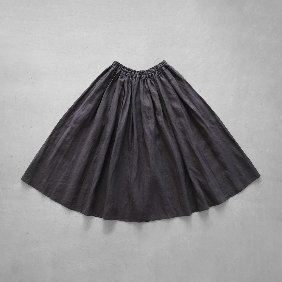 オールドレピアリネンロングスカート（チャコールグレー）【レディス