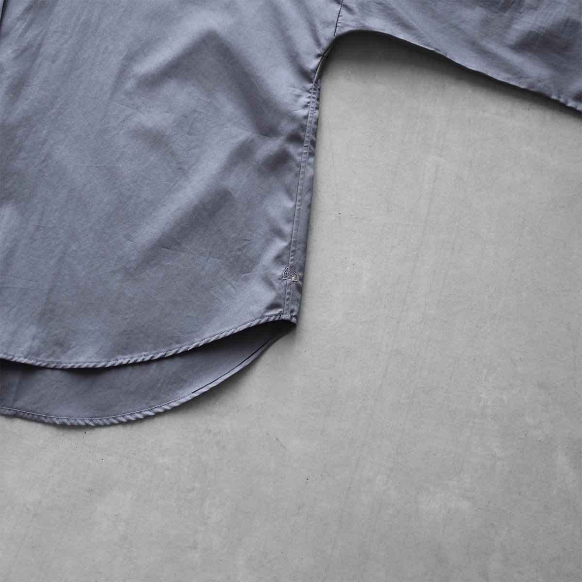 ギザコットンブロードワイドブラウス（スチールグレー）【レディス