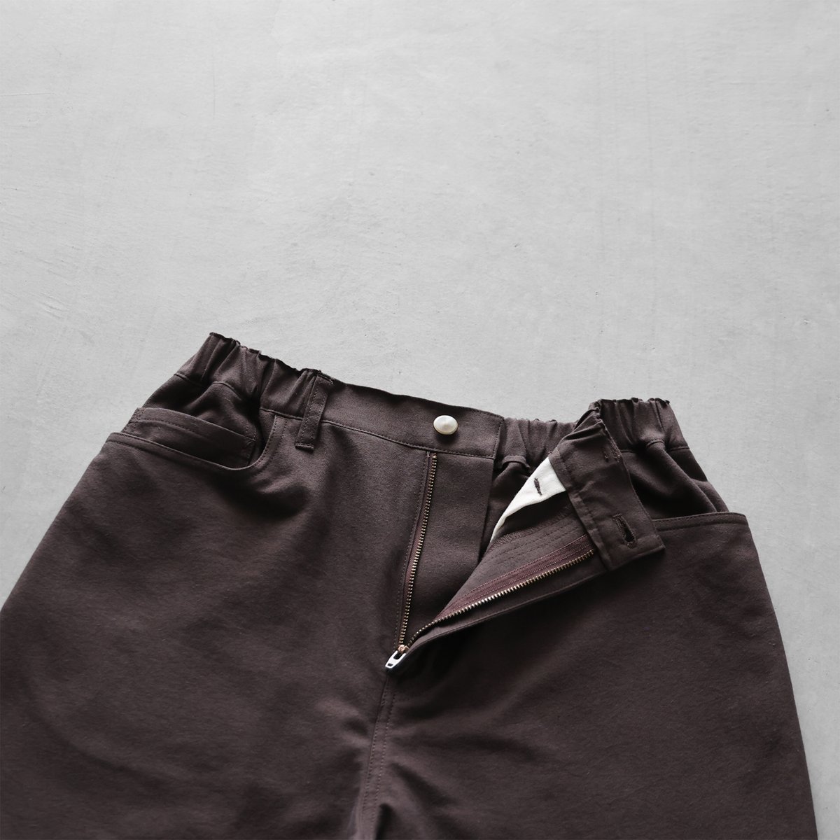 スヴィンオックスワイドストレートワークパンツ(ブラウングレー)【ユニ