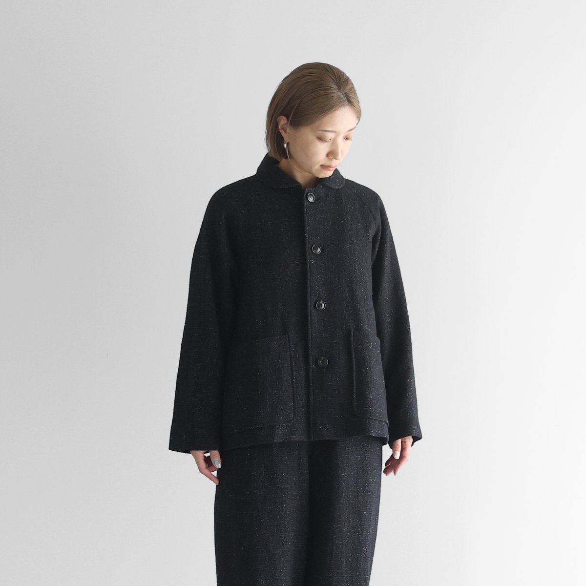 HUIS×尾州”縮絨リネンウールショートコート（ブラック）【ユニ