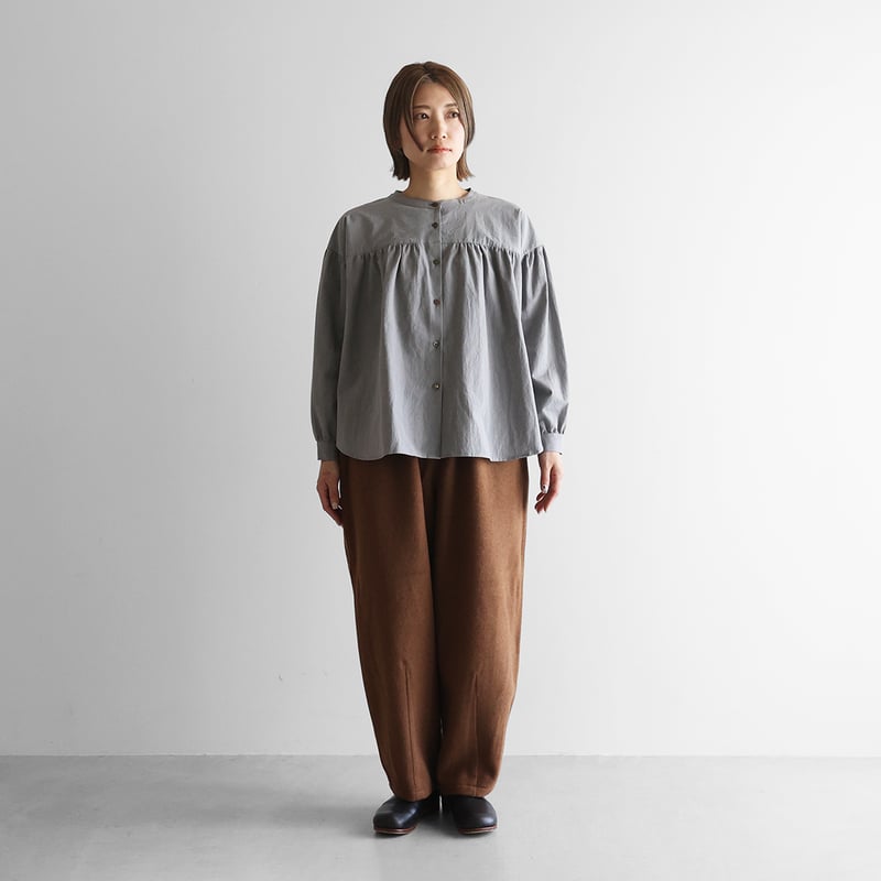 ギザコットンヘンプギャザーブラウス（ライトグレー）【レディス】U116
