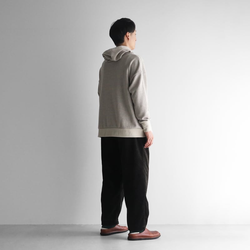 HUIS in house］SUVINスウェットフードパーカー（カーキベージュ 