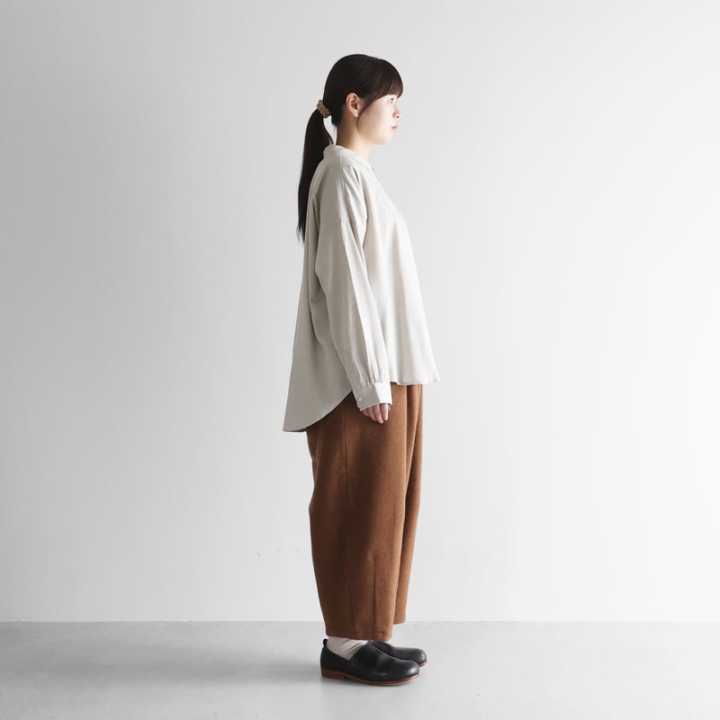 HUIS×尾州”縮絨ウールフランネルバルーンパンツ（ブラウン）【ユニ