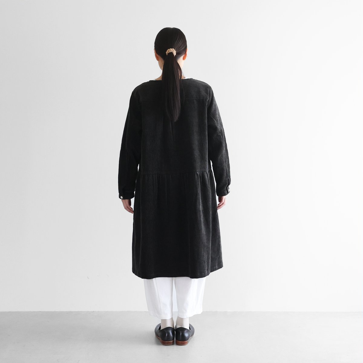 綿麻コーデュロイワンピース（太畝・ダークグレー）【レディス】U203