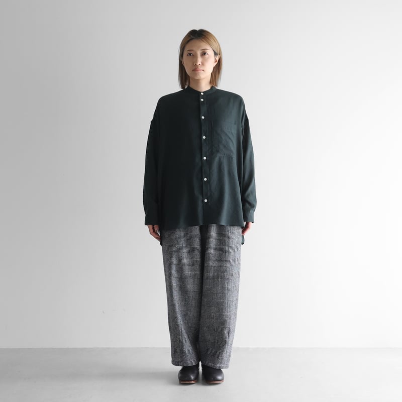 【black.w】ウォッシャブルウールビエラバンドカラーシャツ セール】 【Oggi10月号掲載/洗える】ウールシアービエラ バンドカラー