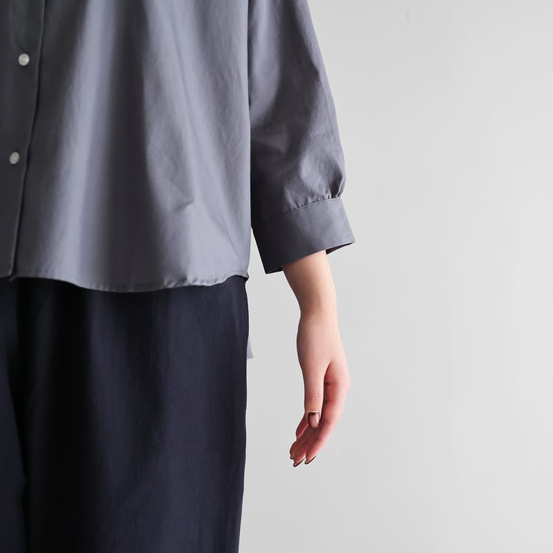 8分袖ギザコットンブロードワイドブラウス（スチールグレー
