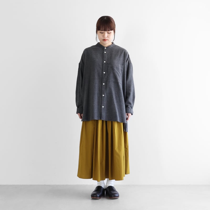 ヤクウール綾ネルバンドカラーオーバーシャツ（ダークグレー）【ユニ