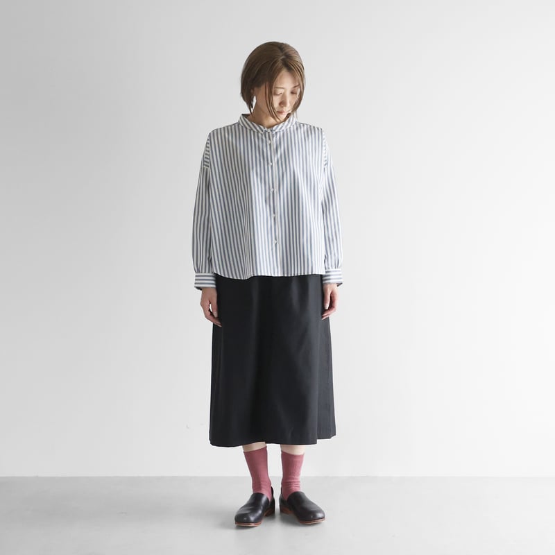 ギザコットンブロードワイドブラウス（きなり×ブルー