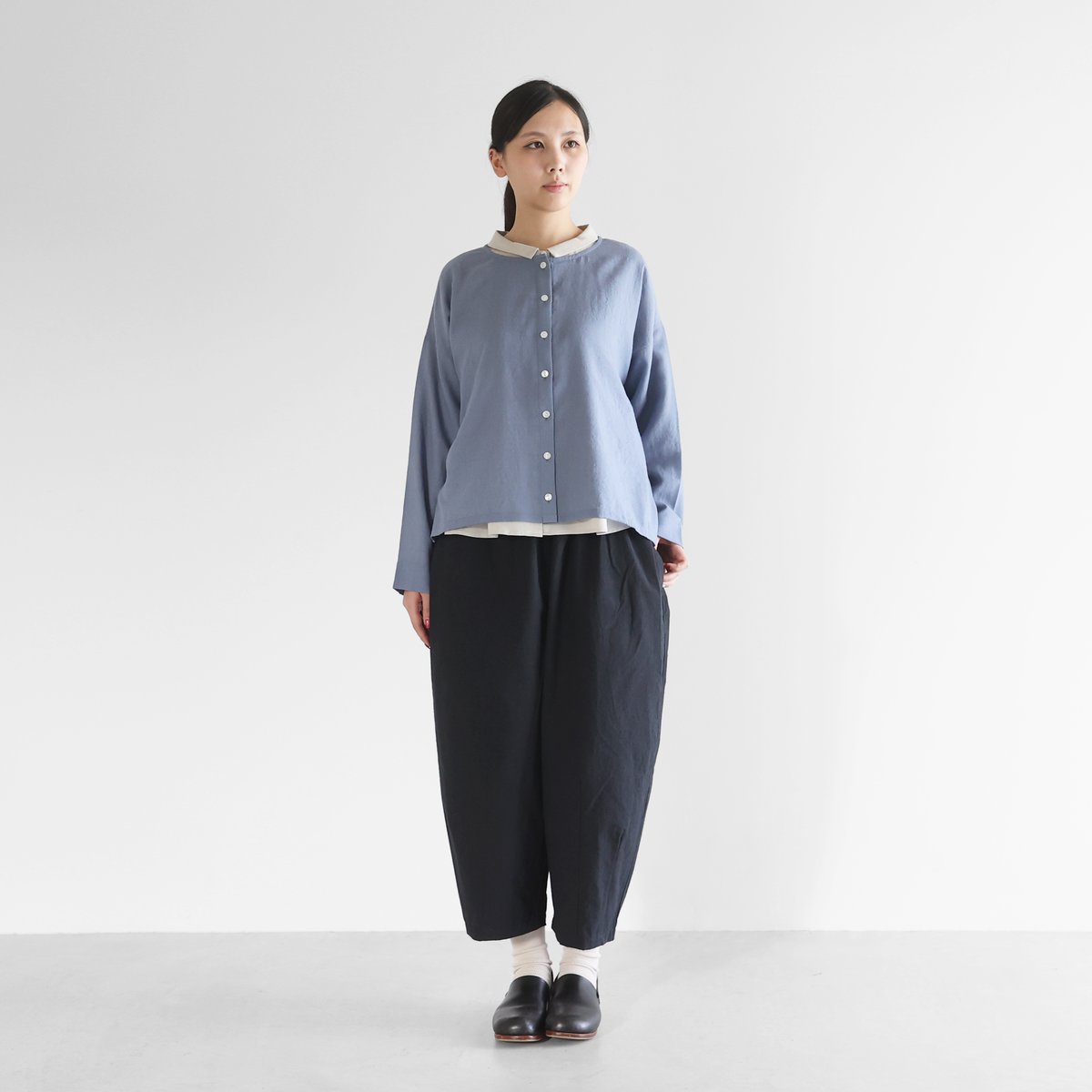 超美品huis ブラック バルーンパンツ ウォッシャブルウールコットンバルーンパンツ（ブラック）【ユニ