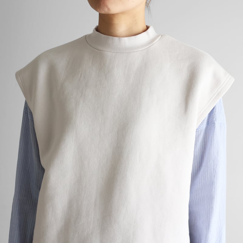 HUIS in house］SUVIN “裏ボア”スウェットベスト（ホワイトグレー