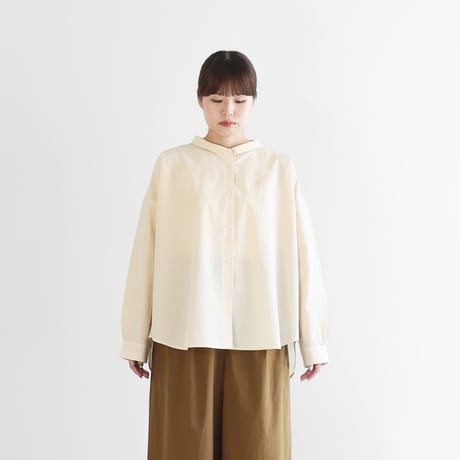 【HUIS.】 綿ウールタイプライタークロススカートパンツ ダークカーキ 綿ウールタイプライタークロスロングスカート U402をリリース