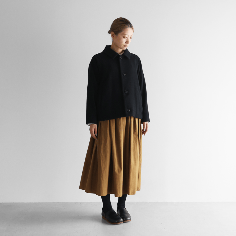 HUIS×尾州”縮絨ウールフランネルショートコート（ブラック）【ユニ