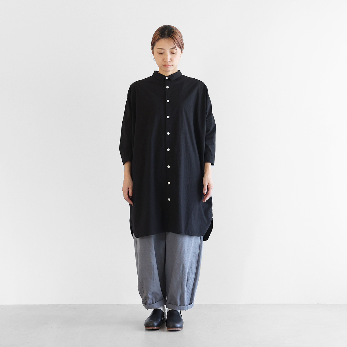 名古屋黒紋付染］オーガニックコットンロングシャツ（山勝ブラック