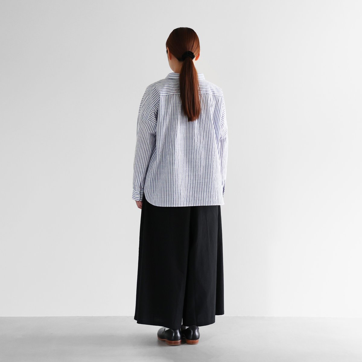 HUIS コードレーンワイドブラウスU102 グレーストライプ