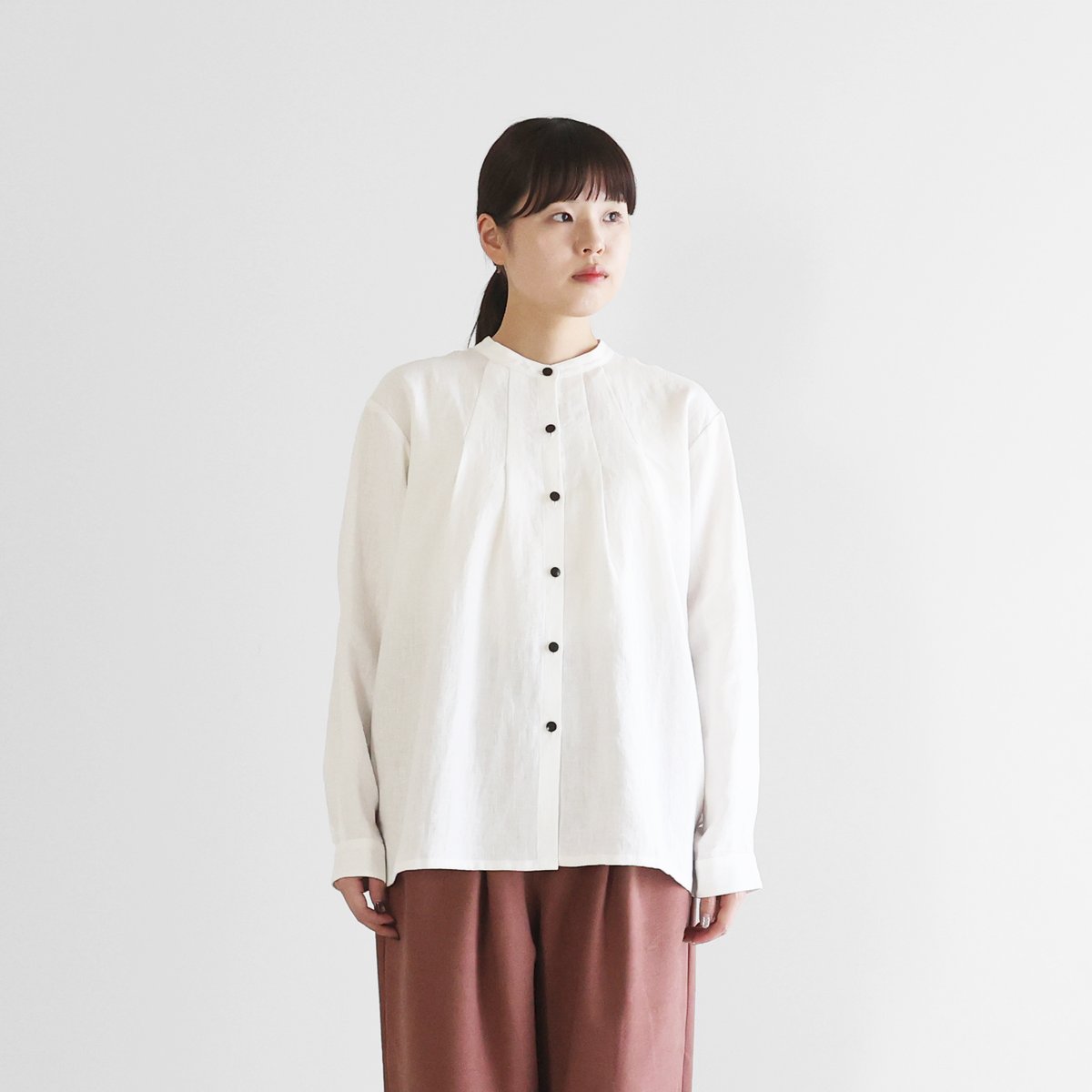 オールドレピアリネンタックブラウス（ホワイト）【レディス】U113