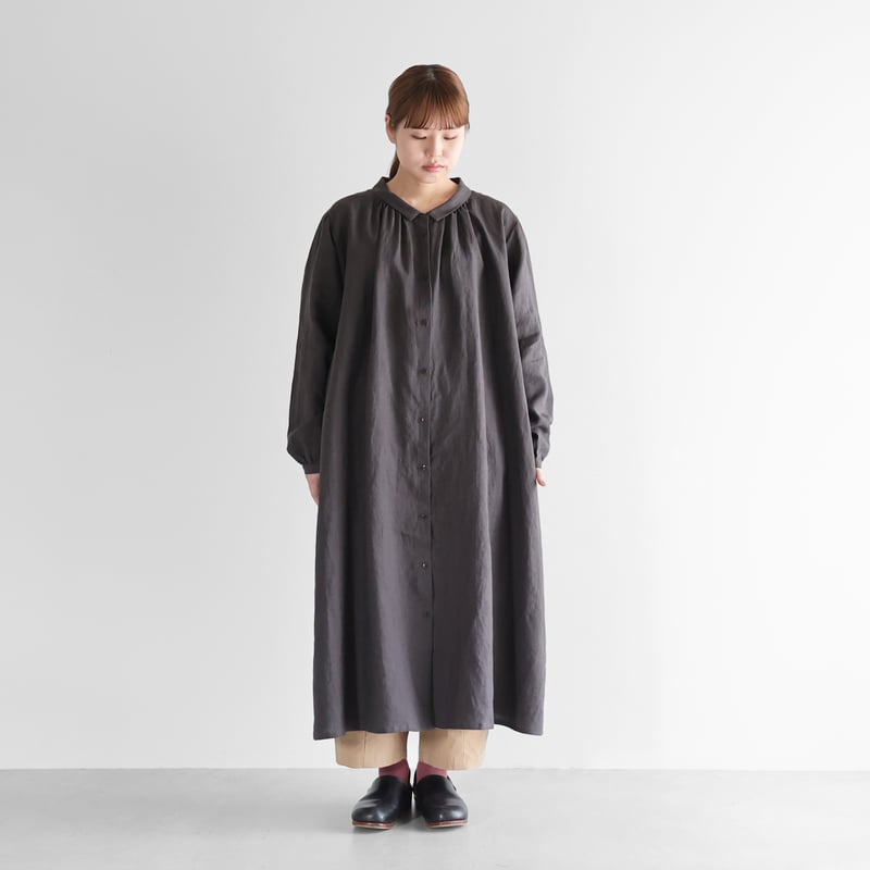 オールドレピアリネン前開きロングワンピース（チャコールグレー