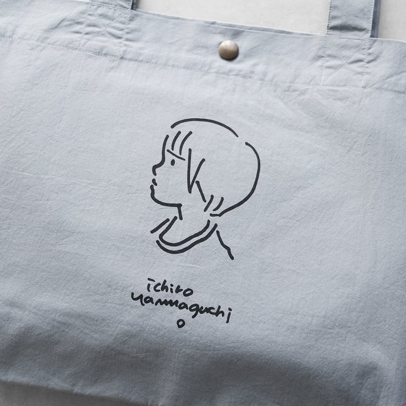 山口一郎×HUIS”限定トートバッグ【girl 女の子】（ブルーグレー