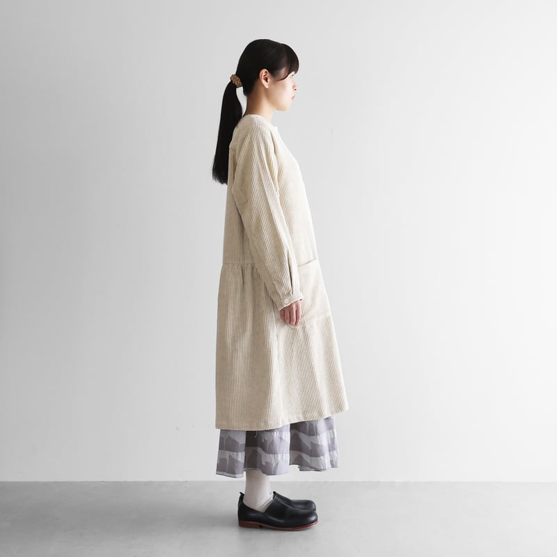 綿麻コーデュロイワンピース（太畝・きなり）【レディス】U203 | HUIS