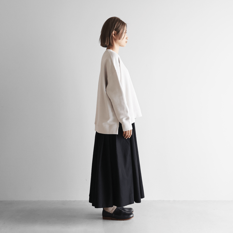 HUIS in house］SUVINスウェットゆるプルオーバー（ホワイトグレー