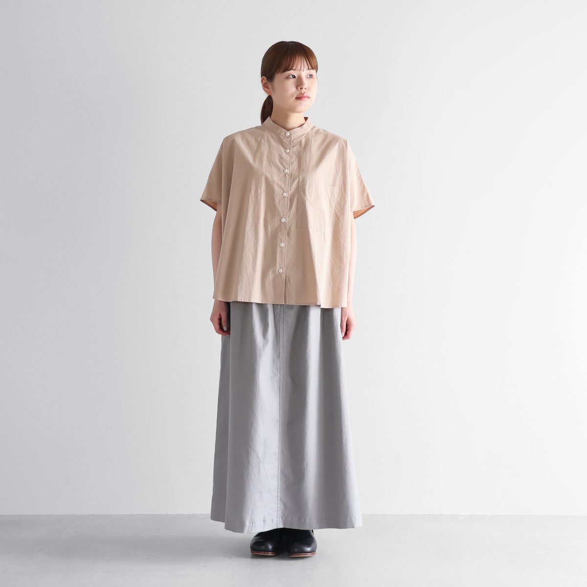 HUIS オーガニックコットンバンドカラーワイドブラウス HUIS | オーガニックコットンバンドカラー半袖ワイドブラウス