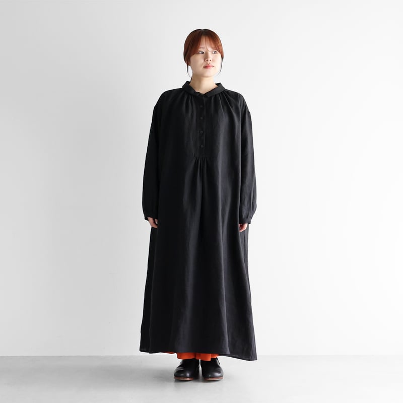 暮らしのおへそ一田さん×HUISコラボ】おへそリネンワンピース 