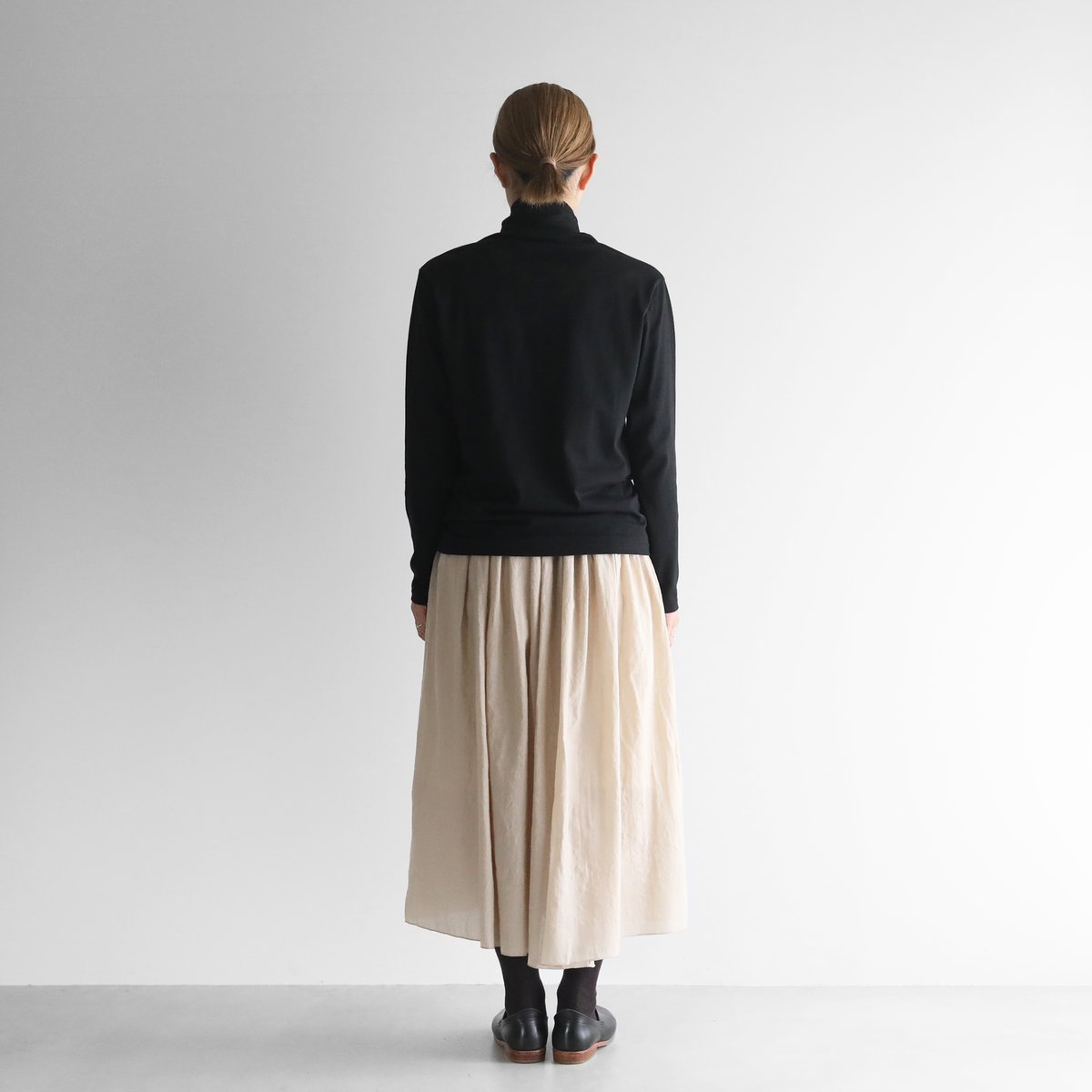 26808 フランス製marciano ch ロングスカートグレー