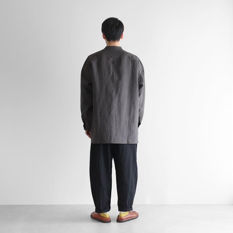 未使用　KLASICA　リネンシャツ　長袖　チャコールグレー オールドレピアリネンバンドカラーオーバーシャツL（チャコールグレー