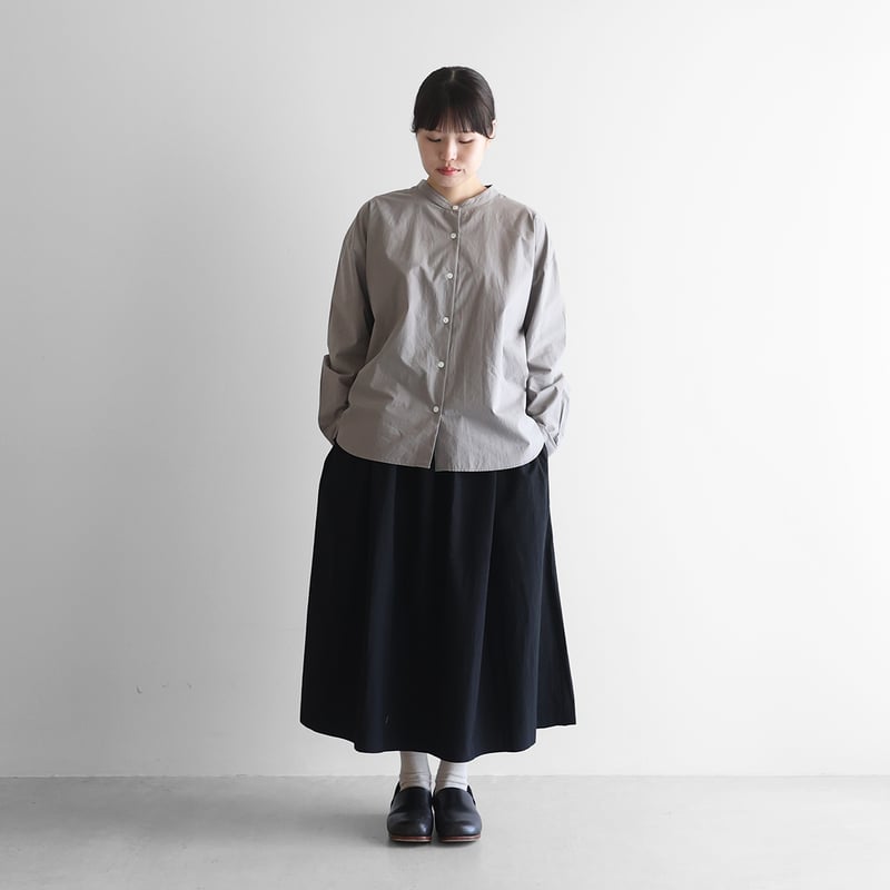 綿ウールタイプライタークロス2段ギャザースカート（ブラック