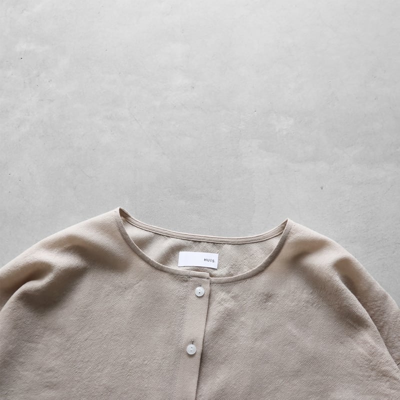 ウォッシャブルウールショートカーディガン（グレージュ