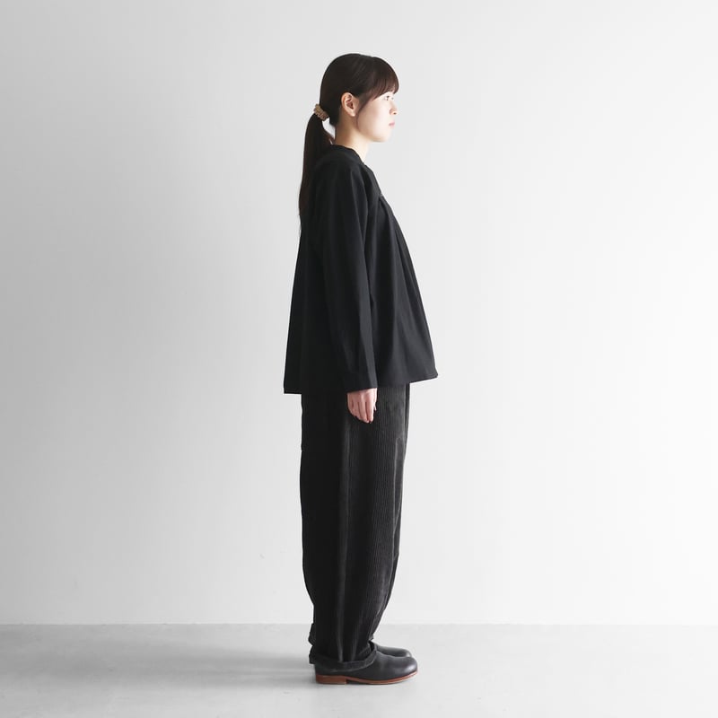 綿ウールタイプライタークロスタックブラウス（ブラック）【レディス