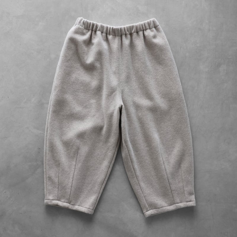 オローネバルーンパンツ・グレージュ オローネバルーンパンツ・グレージュ