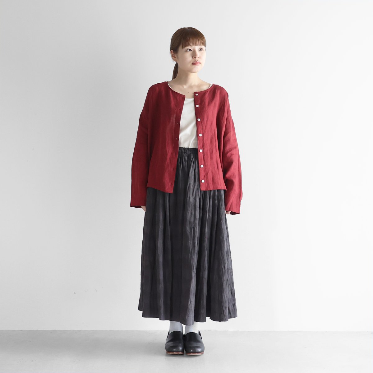 HUIS ハウス遠州織物 シャトルリネンショートカーディガン（ブラック） シャトルリネンジャガードショートカーディガン（フレンチ