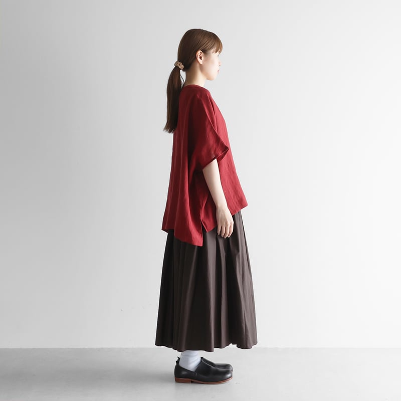 ８月中大幅値引き❗️HUIS完売黒シャトルリネンバッグボタン半袖ブラウスU615 8月中大幅値引き❗️HUIS完売黒シャトルリネンバッグボタン半袖