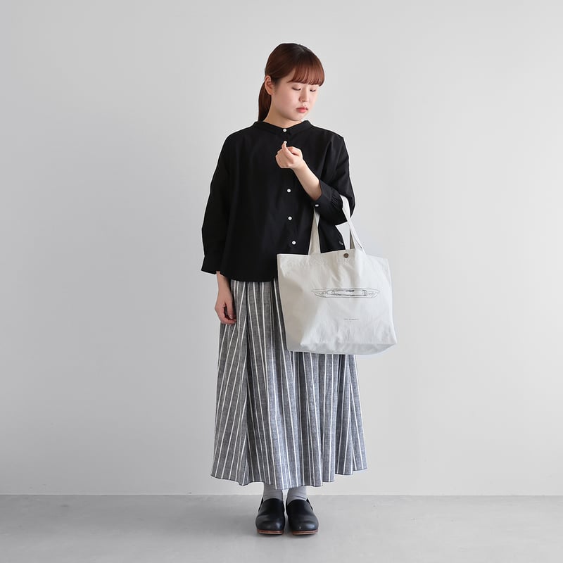 山口一郎×HUIS”限定トートバッグ【shuttle シャトル】（ミストグレー