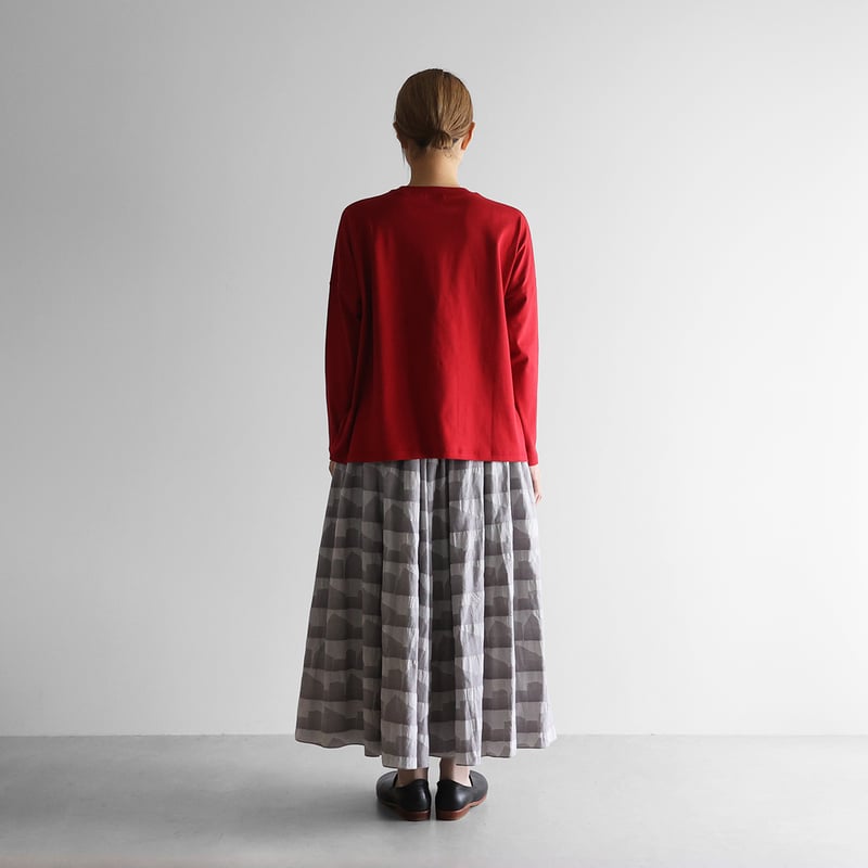 HUIS in house］SUVIN COTTON長袖スクエアワイドカットソー（レッド）【