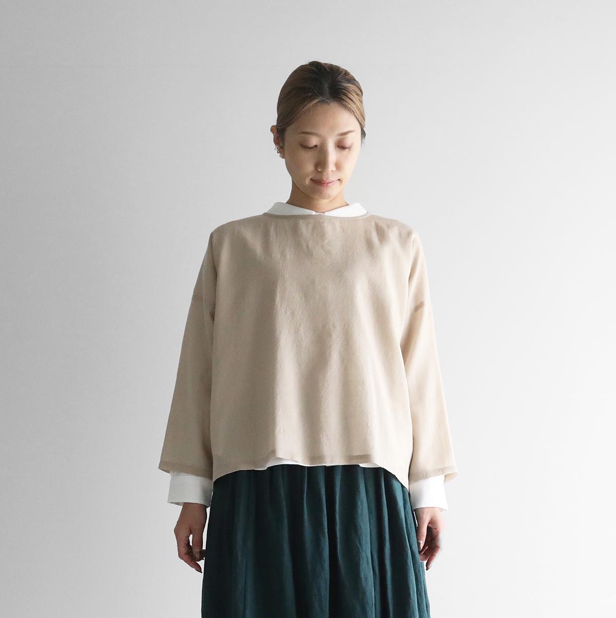 HUIS./遠州織物　U609 ウォッシャブルウールワイドプルオーバーグレージュ ウォッシャブルウールワイドプルオーバー（グレージュ