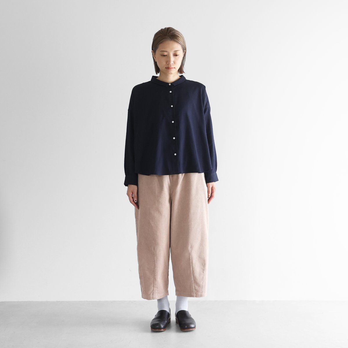 シャトルコーデュロイバルーンパンツ（太畝・ピンクベージュ）【ユニ