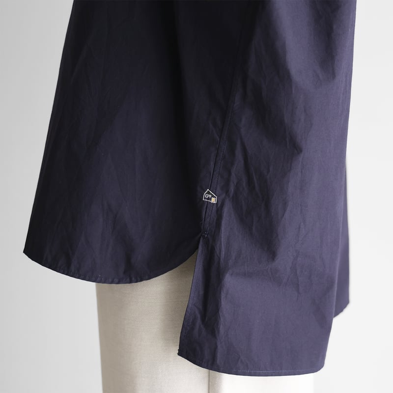 ばちばちタイプライタークロスバンドカラーオーバーシャツ（ダーク