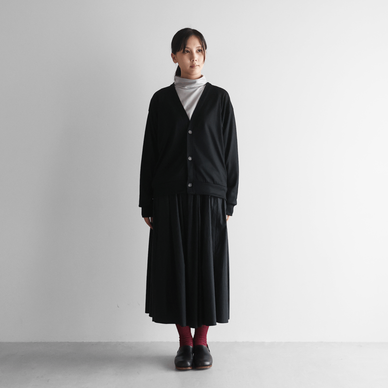 HUIS in house］メリノオプティモウォッシャブルウールカーディガン