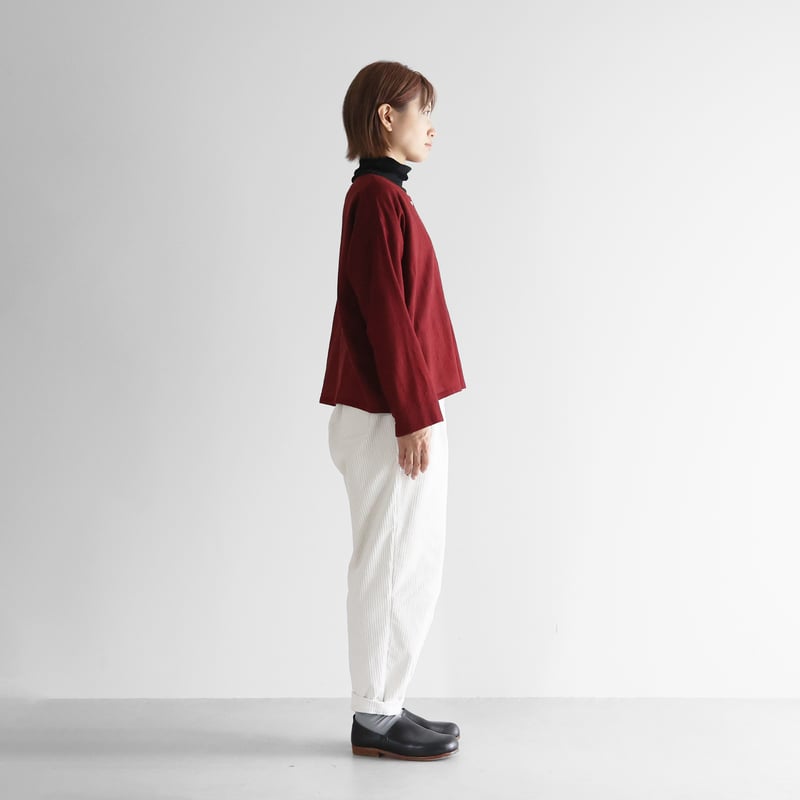 〜専用〜　ハウスHUIS◆ウォッシャブルウールショートカーディガン◆ダークグレー ウォッシャブルウールショートカーディガン 704をリリースしま