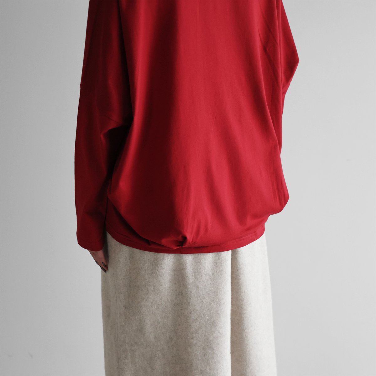 HUIS in house］SUVIN COTTON長袖コクーンカットソー（レッド）【レディ