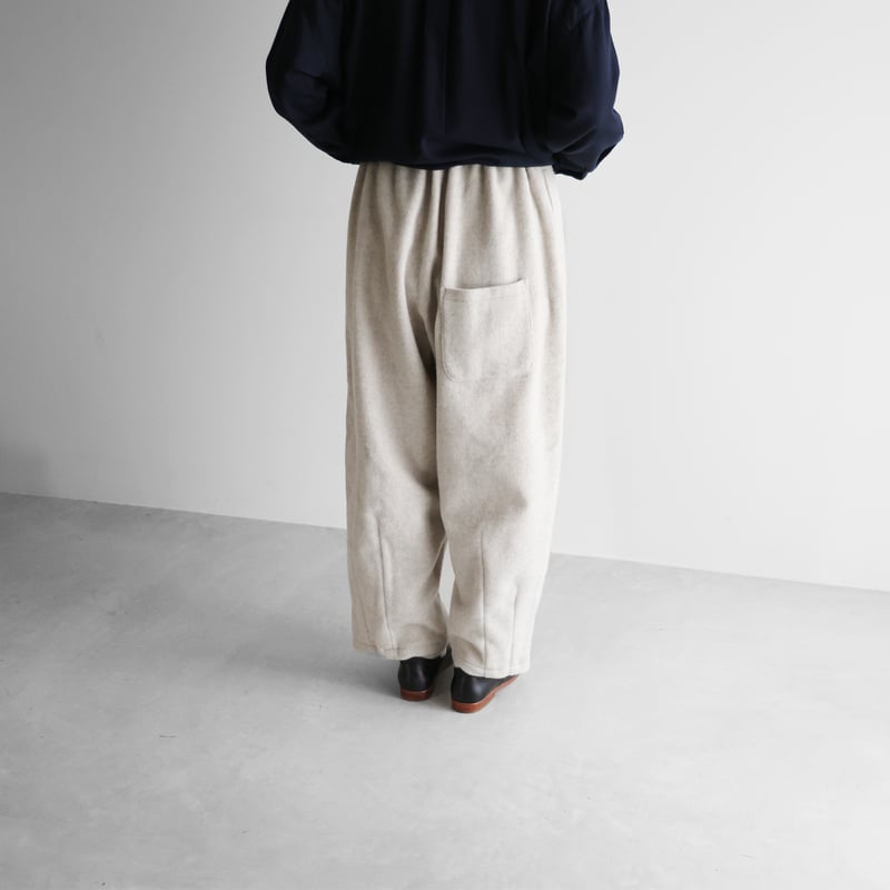 HUIS×尾州”縮絨ウールフランネルバルーンパンツロング HUIS×尾州”縮絨ウールフランネルバルーンパンツロング